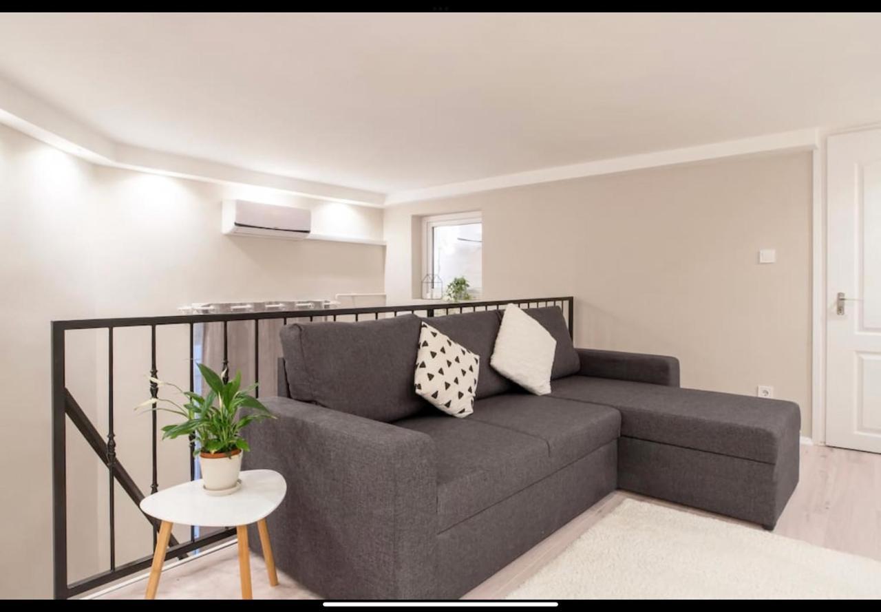 부다페스트 Akacfa 62 Dowtown 2Br Wifi+Ac 아파트 외부 사진